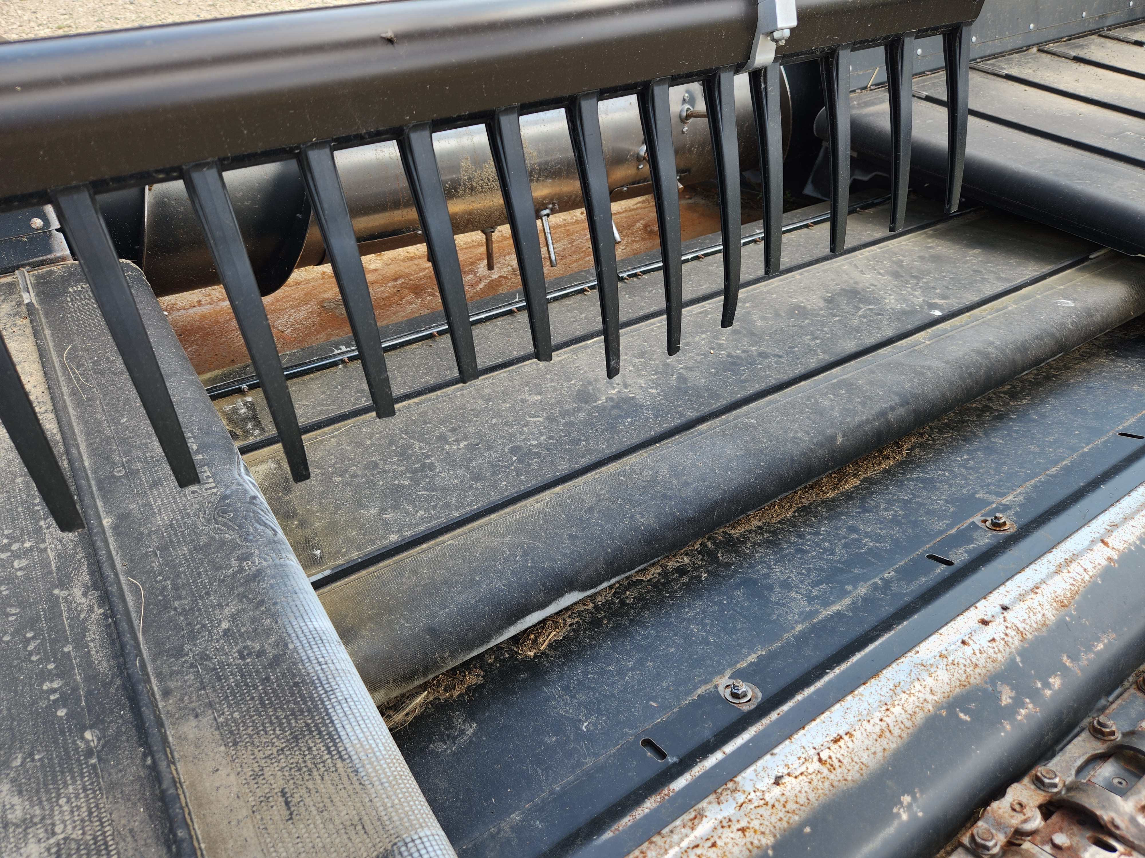 2018 Honey Bee SP36 Header Draper