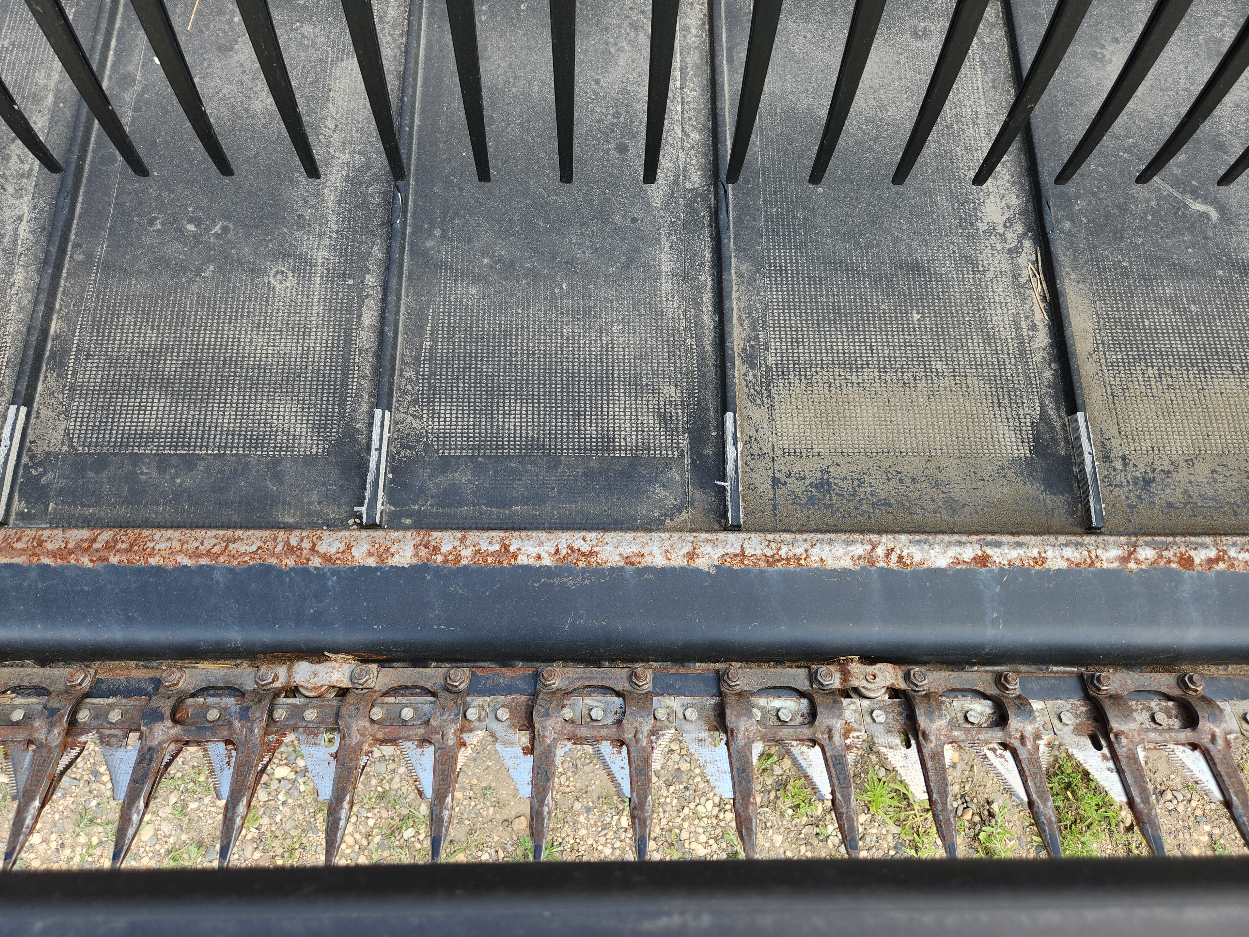 2018 Honey Bee SP36 Header Draper