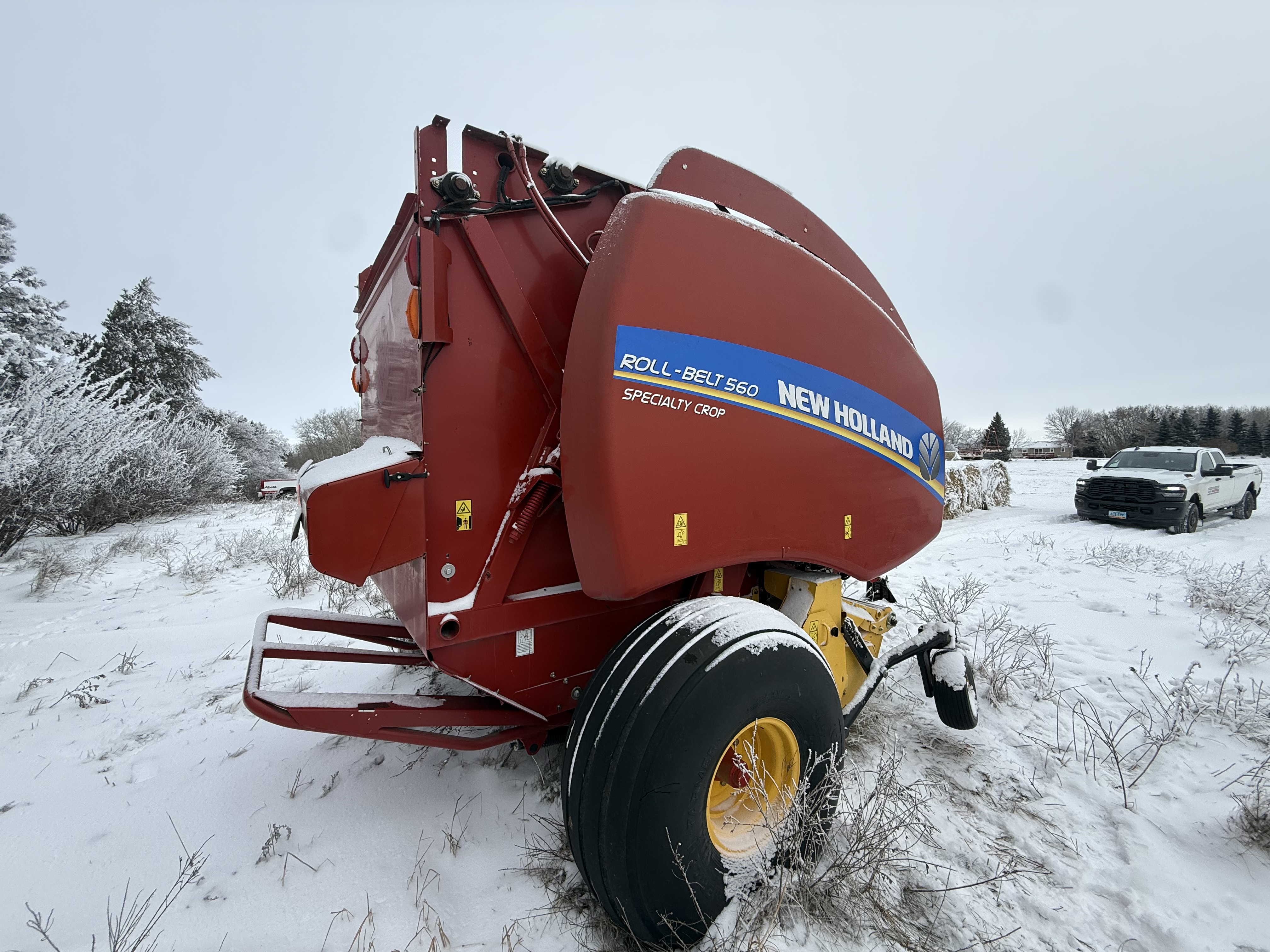 2016 New Holland RB560 Baler/Round