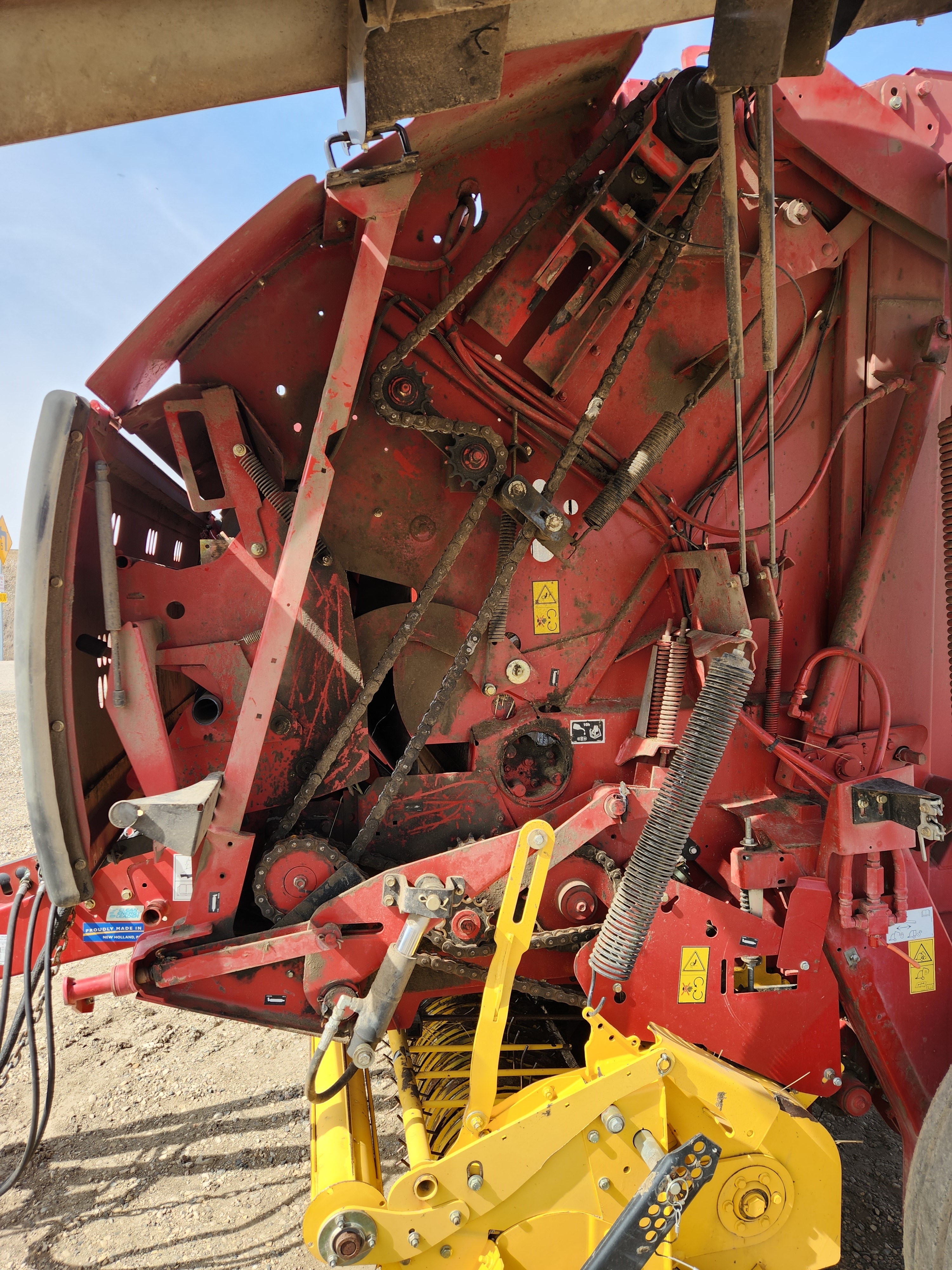 2016 New Holland RB560 Baler/Round