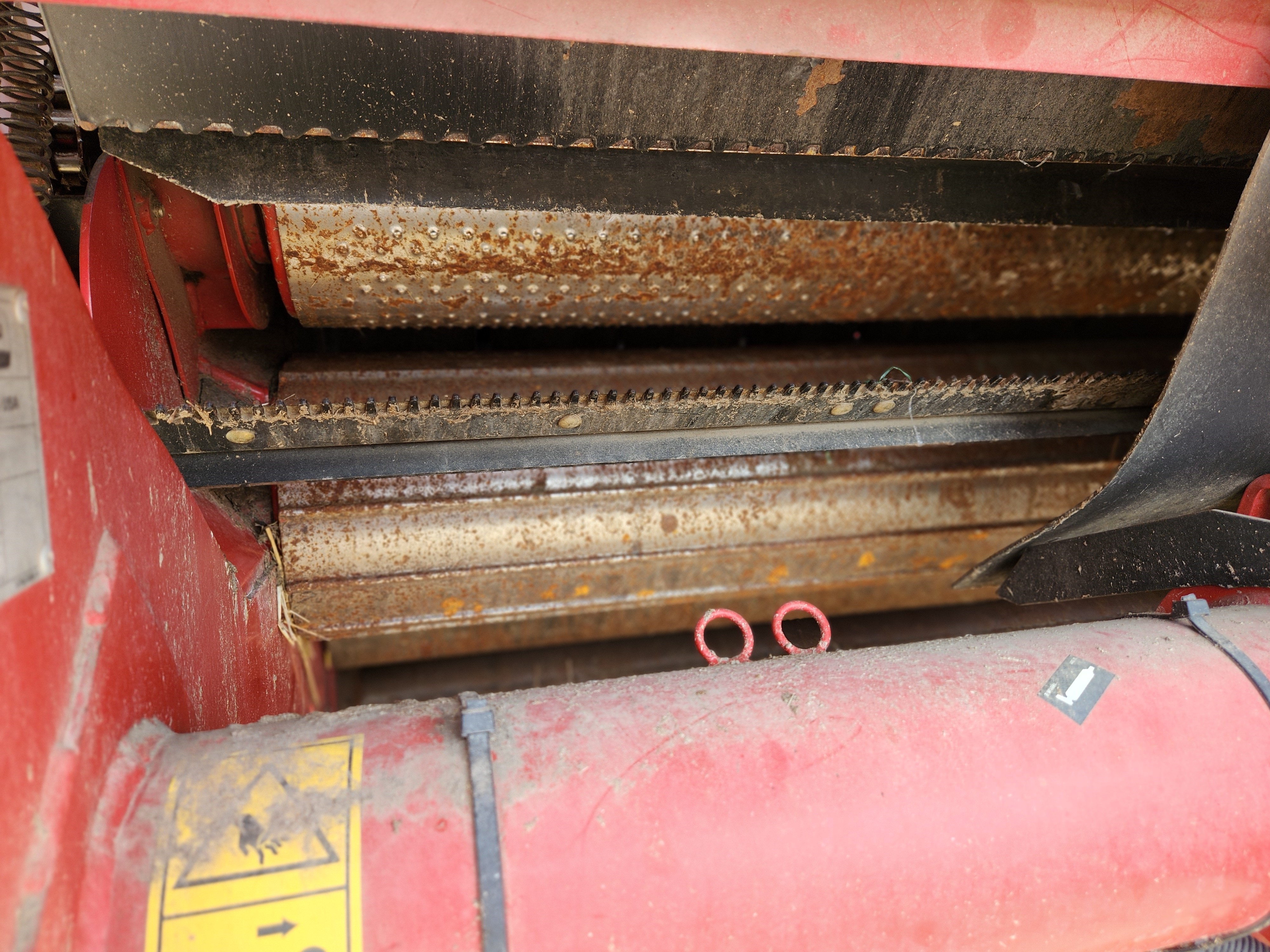 2016 New Holland RB560 Baler/Round