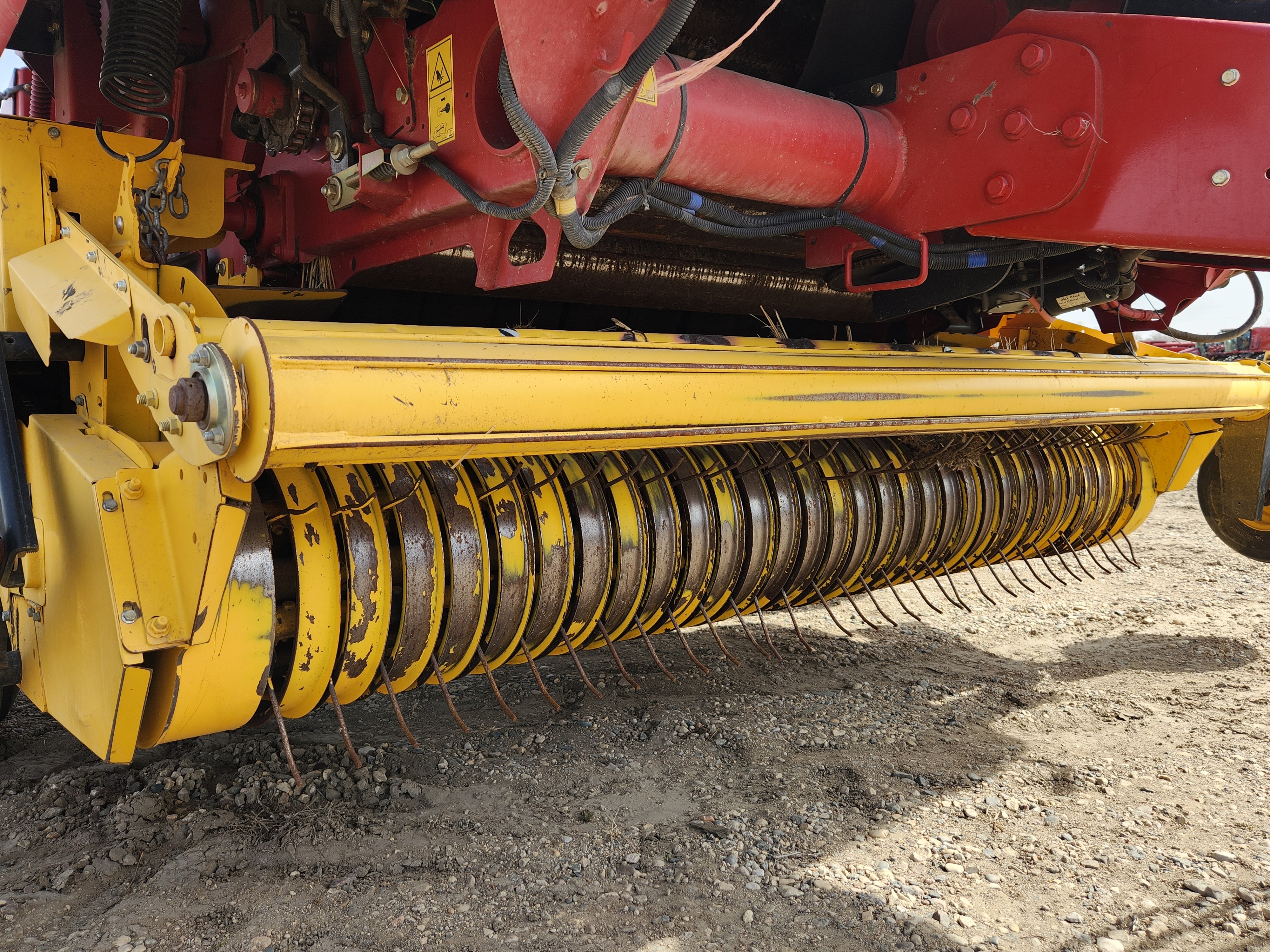 2016 New Holland RB560 Baler/Round