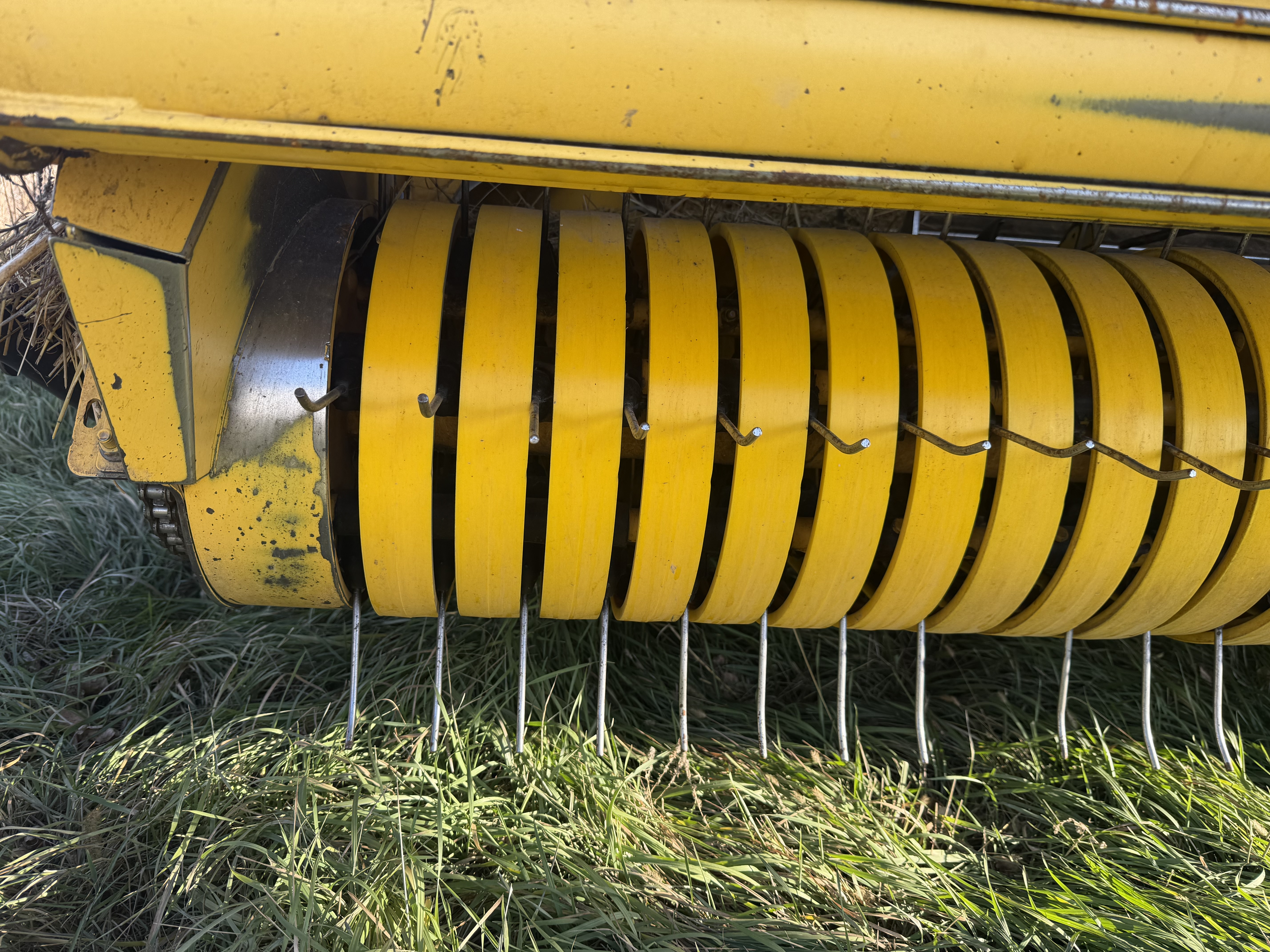 2016 New Holland RB560 Baler/Round