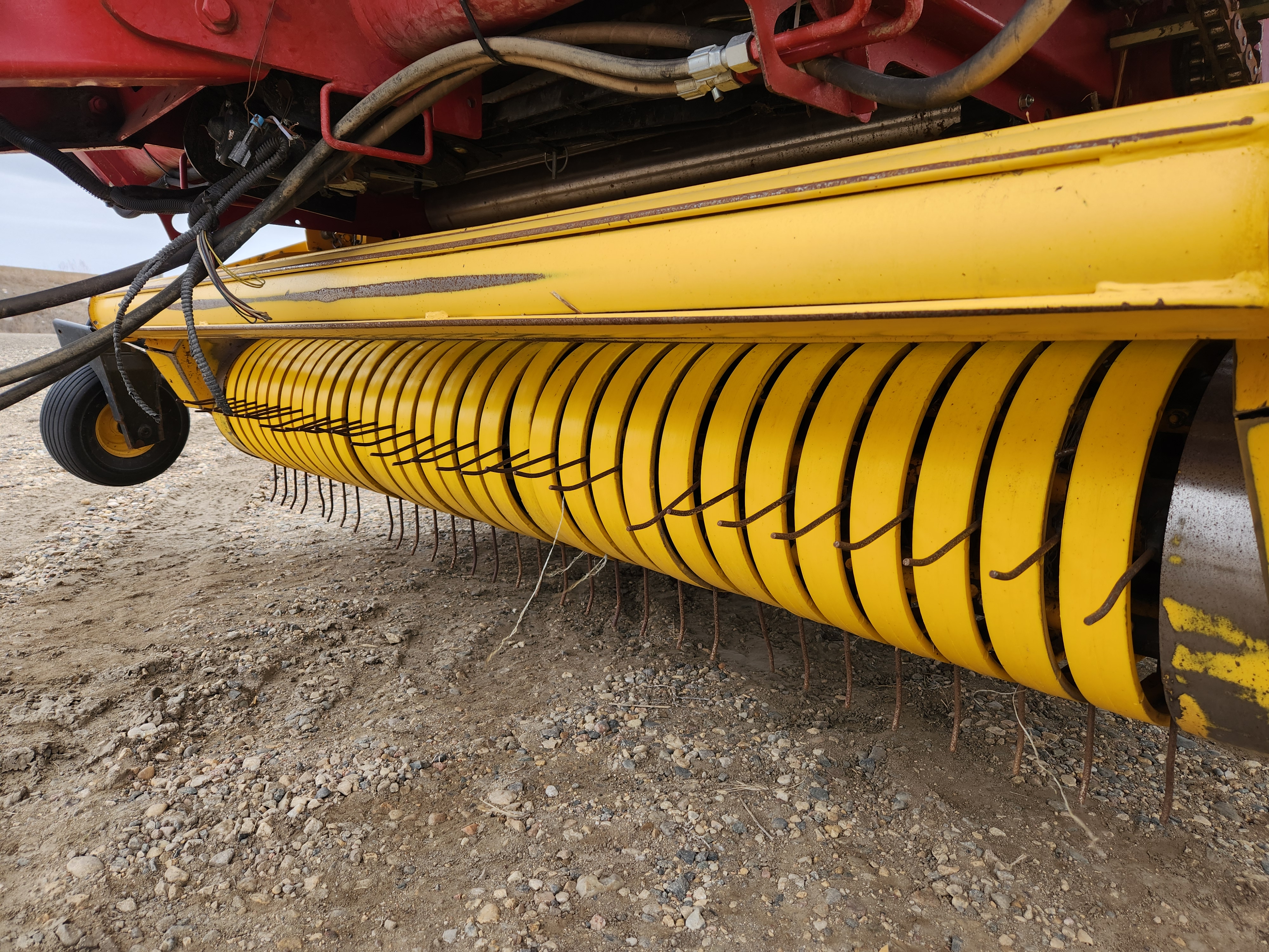 2016 New Holland RB560 Baler/Round