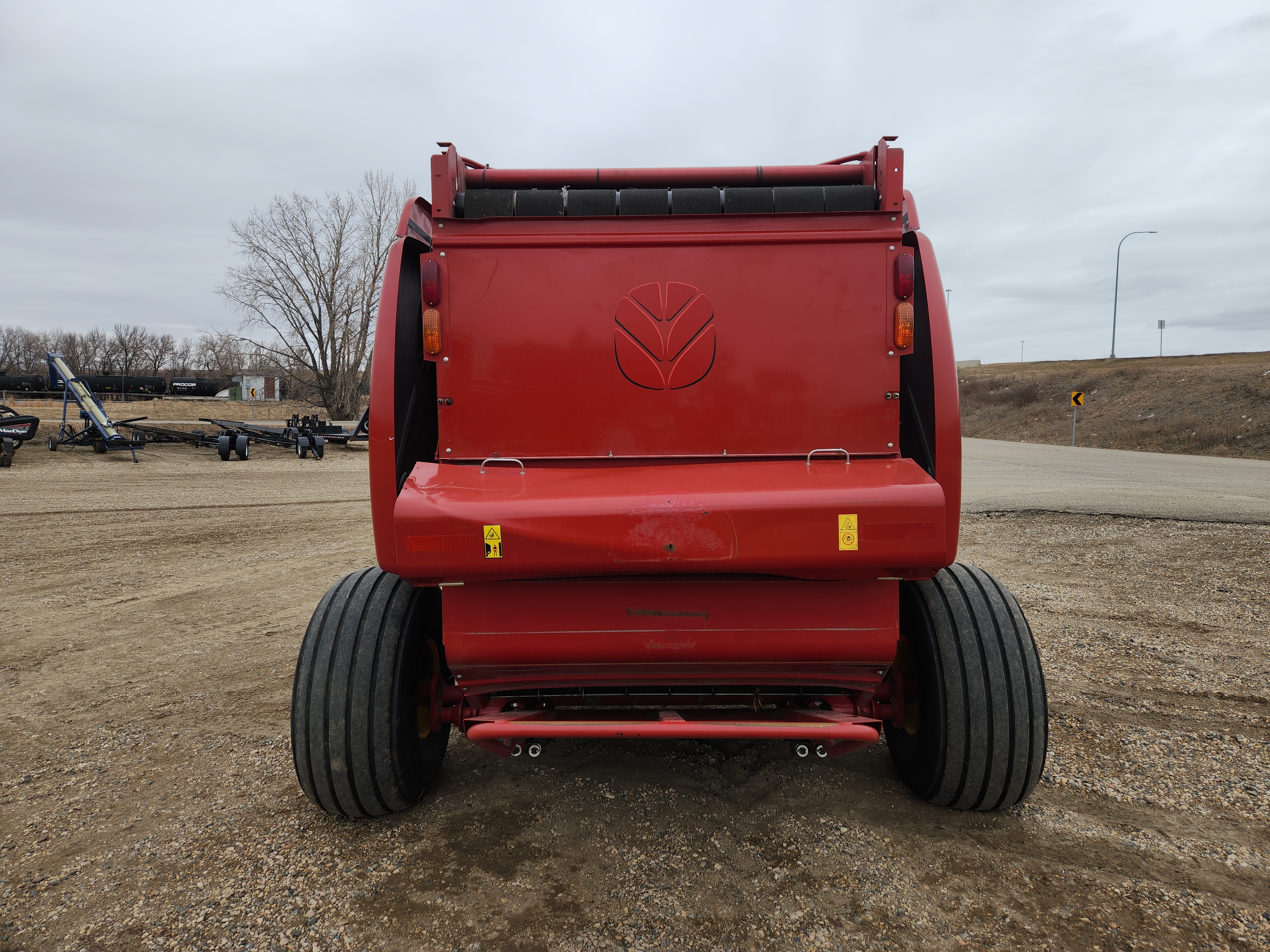 2016 New Holland RB560 Baler/Round