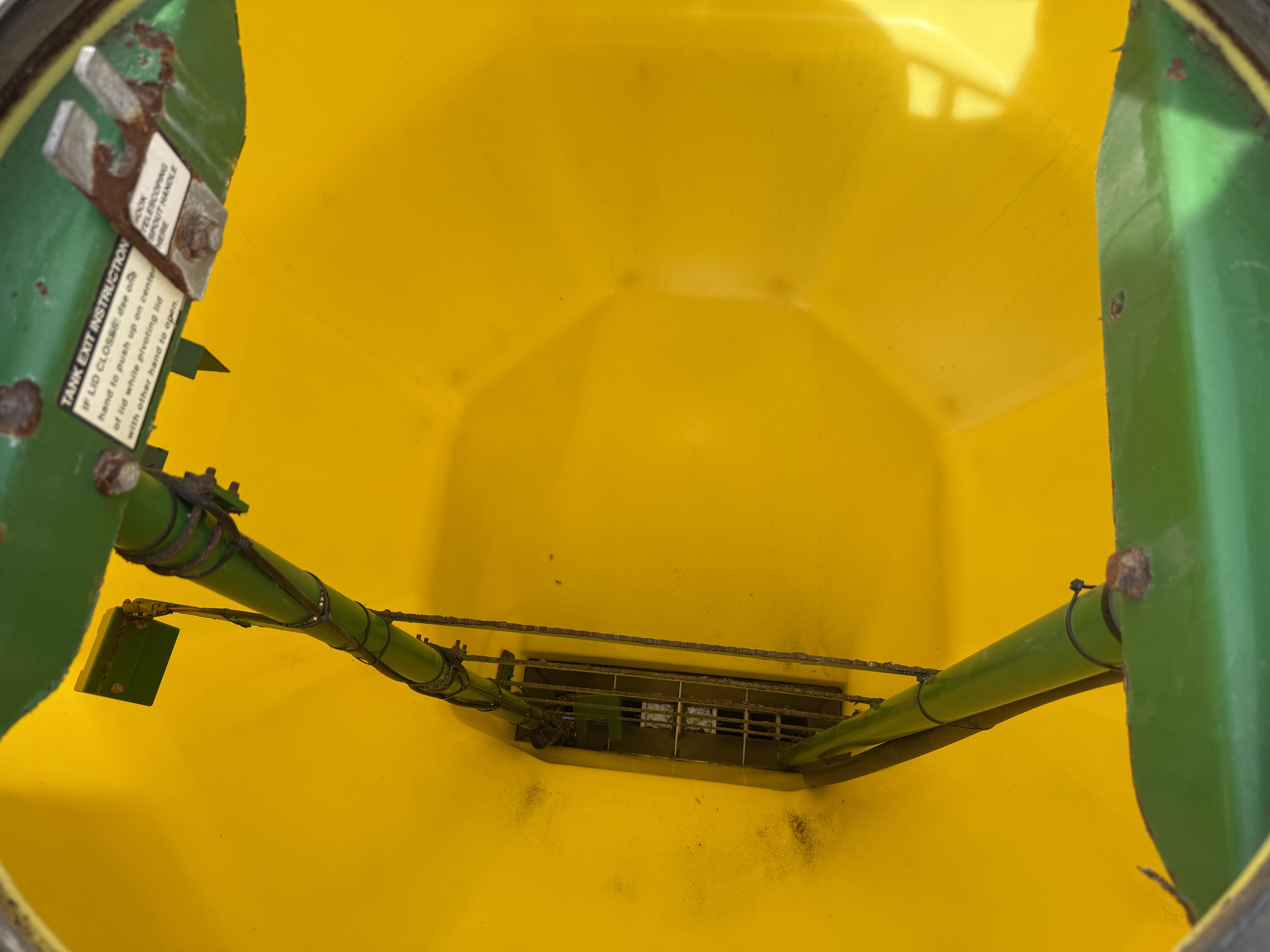 2014 John Deere 1895 Air Seeder