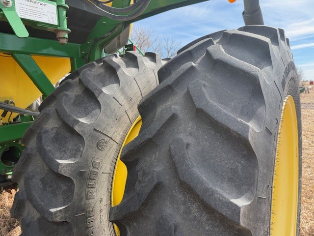 2014 John Deere 1895 Air Seeder