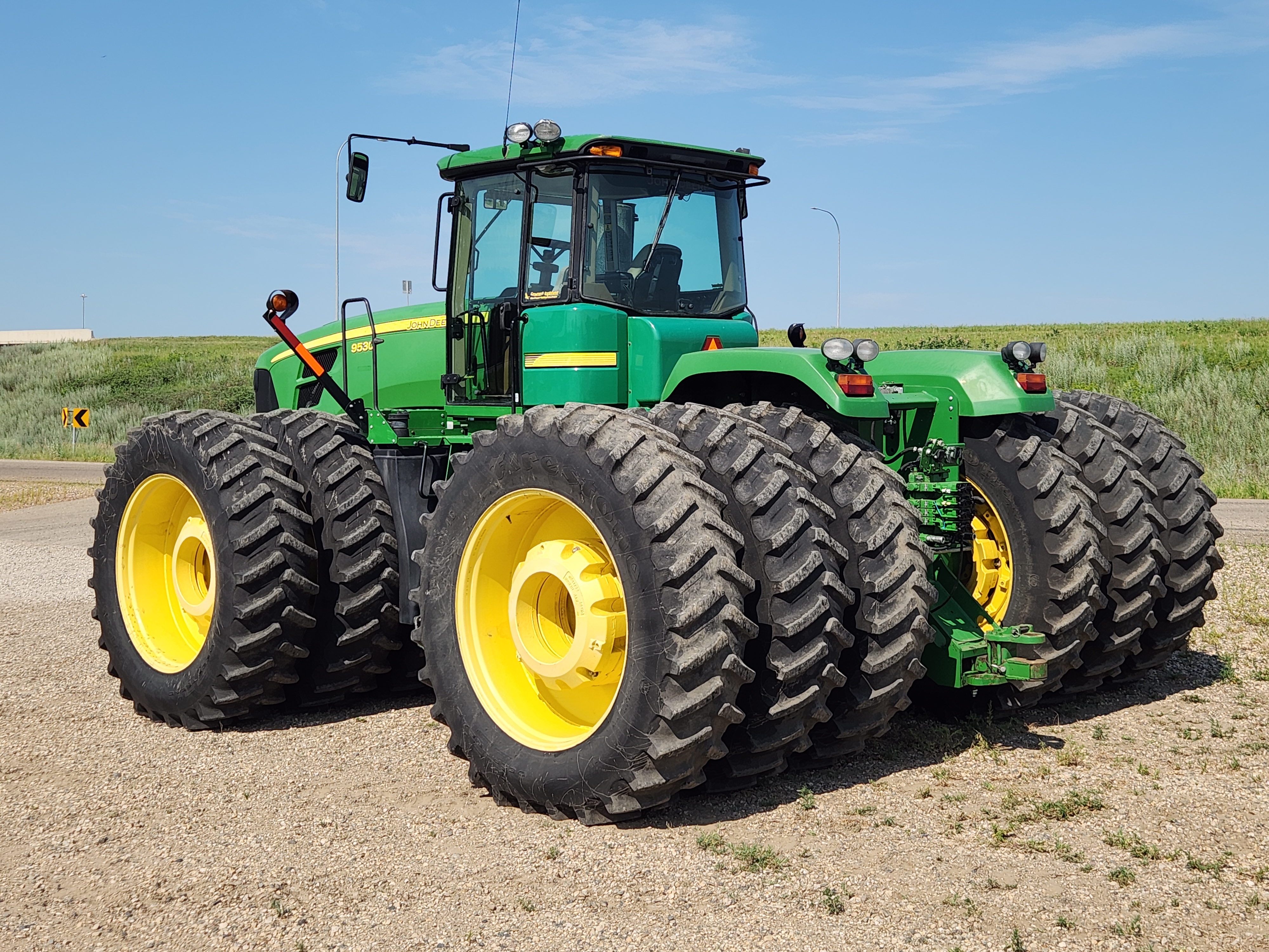 2010 John Deere 9530 Tractor