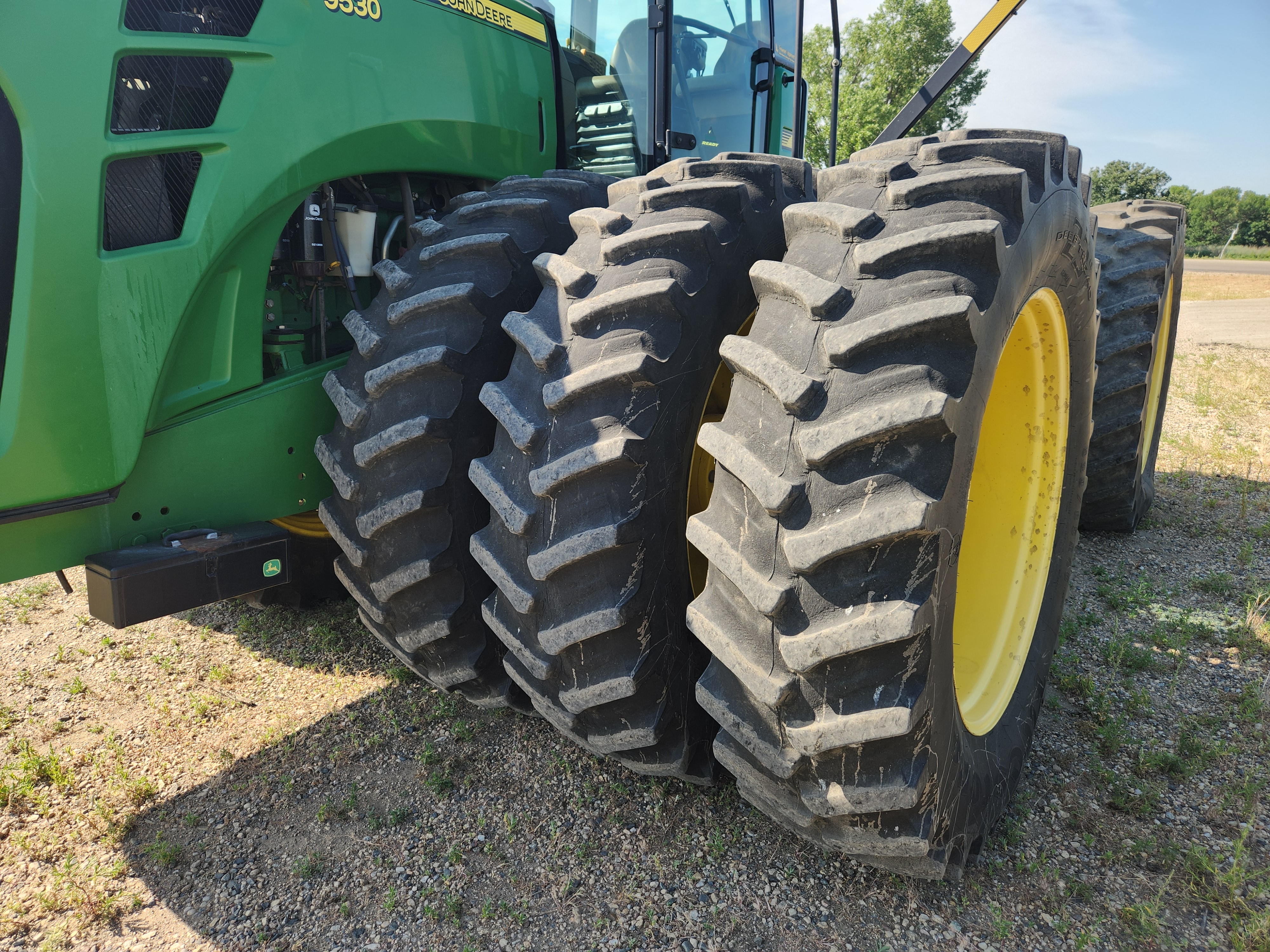 2010 John Deere 9530 Tractor