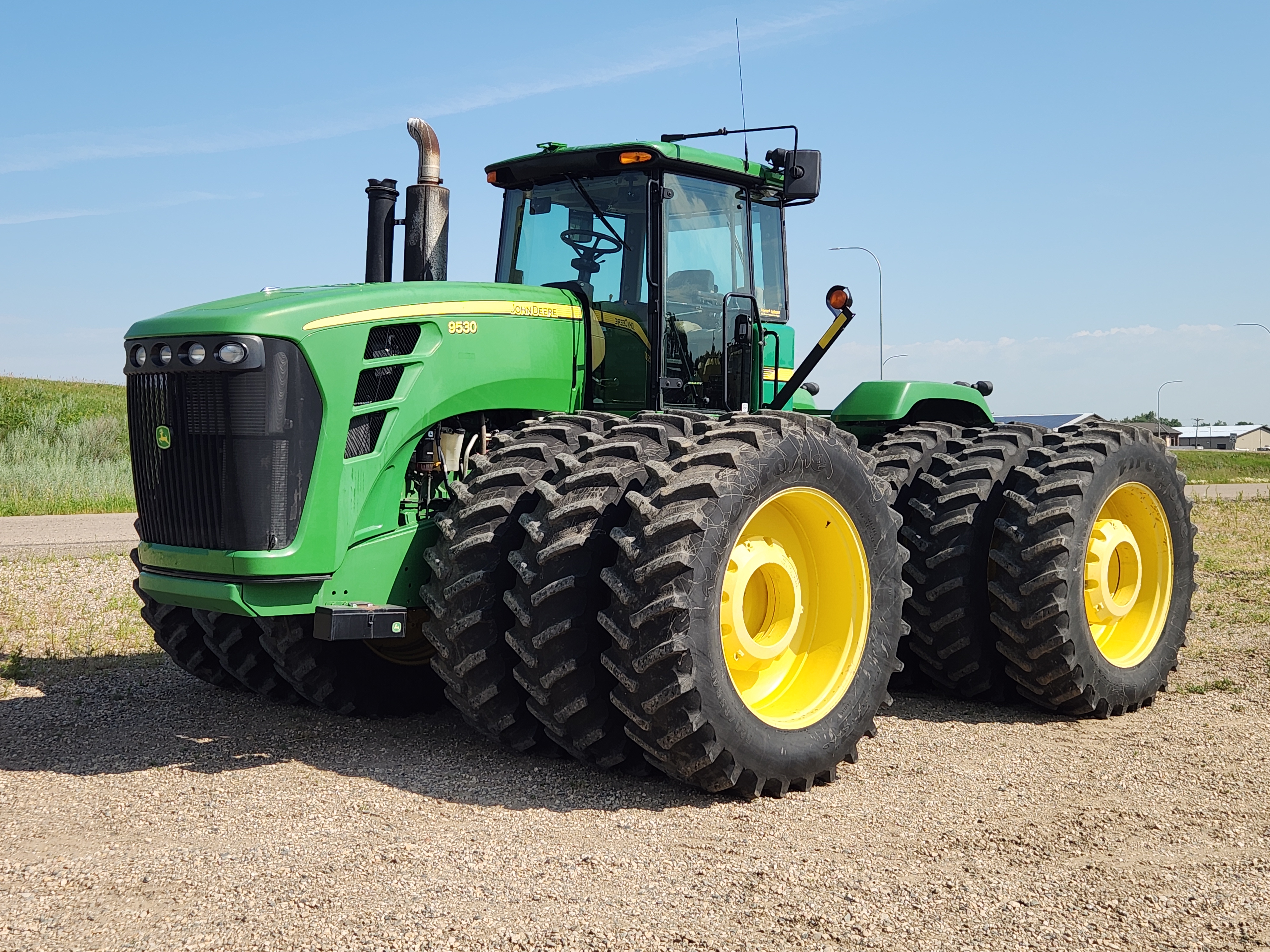 2010 John Deere 9530 Tractor