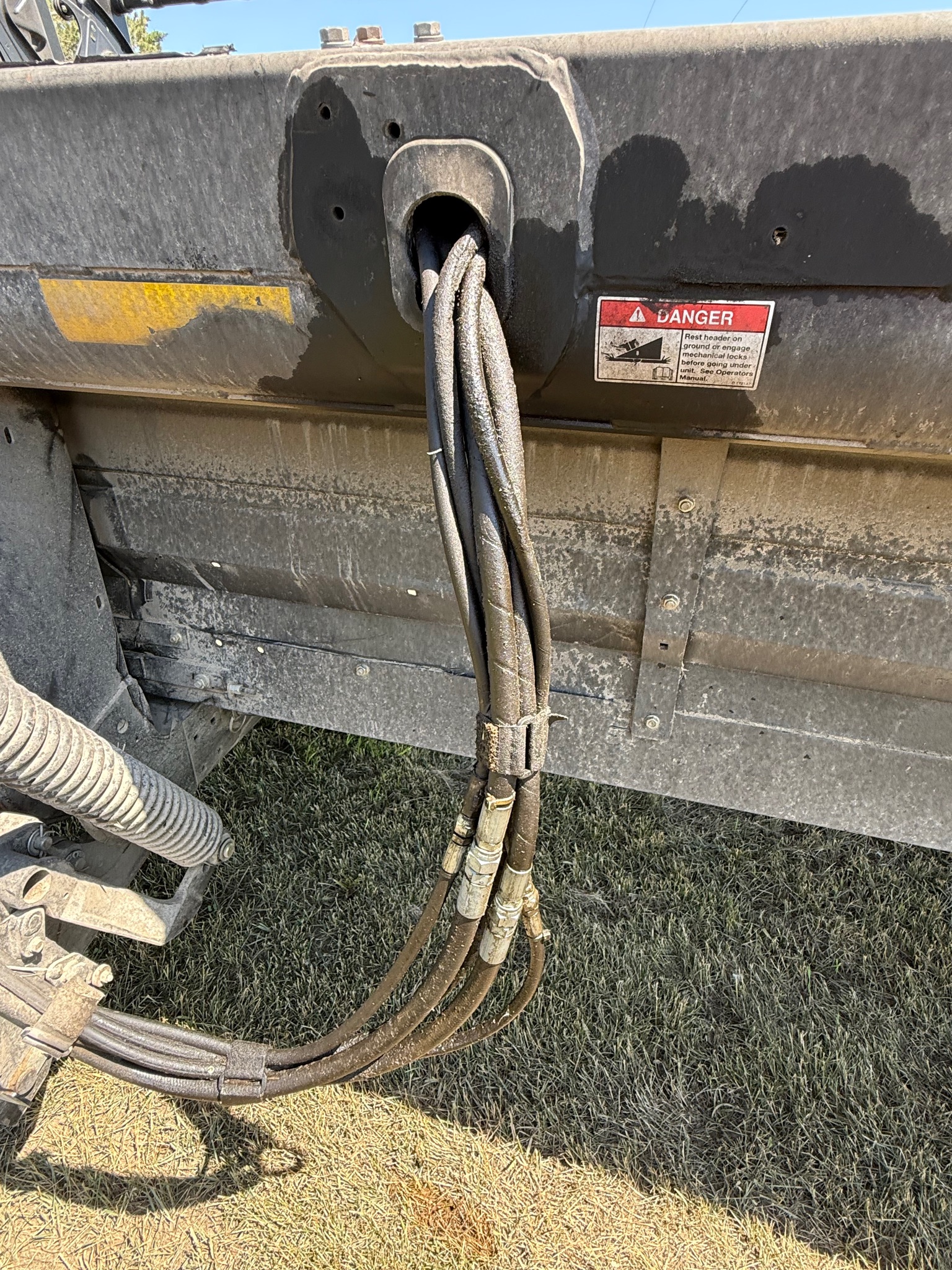 2012 Case IH 2152 Header Draper
