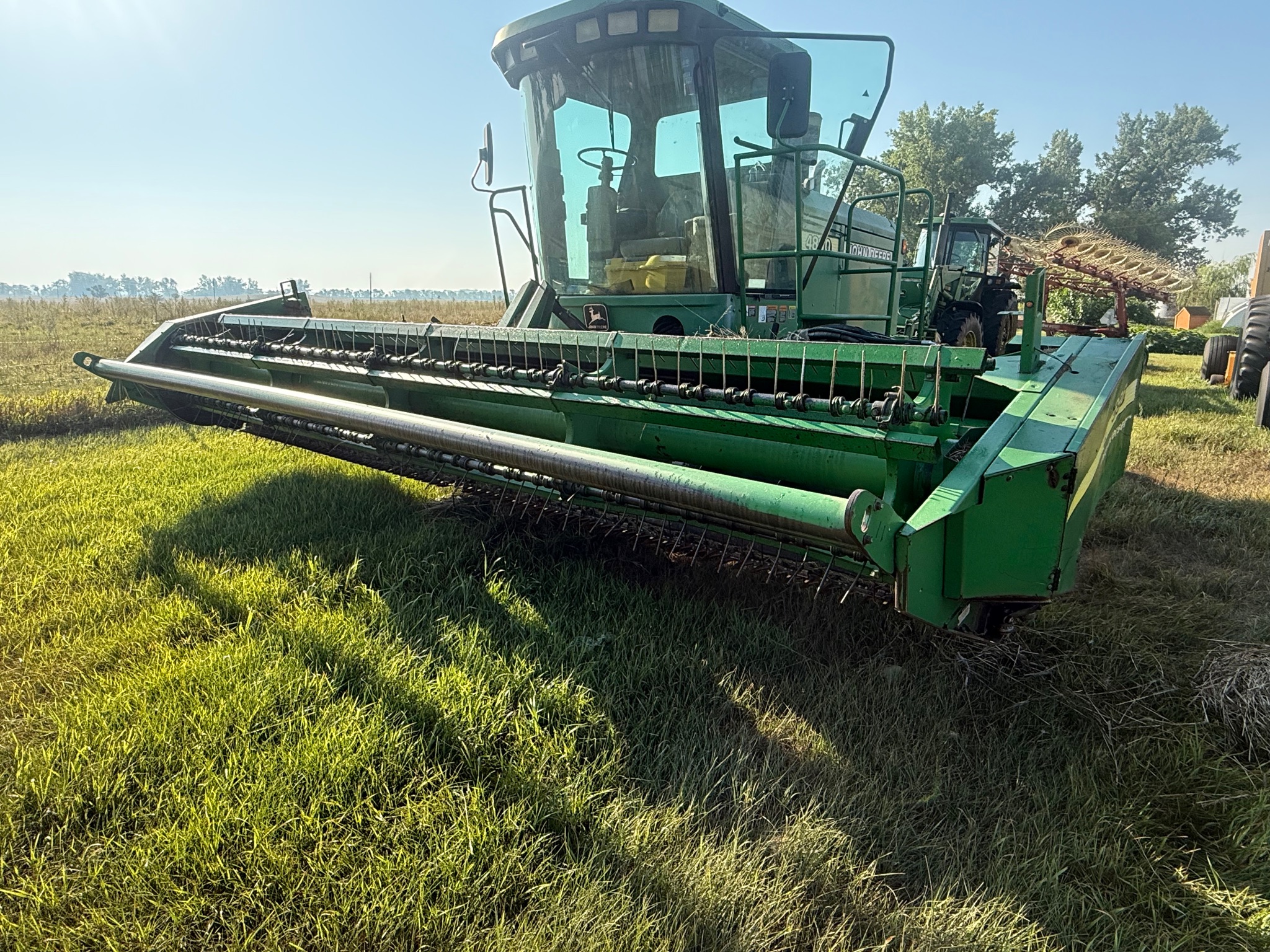 2001 John Deere 4890 Windrower