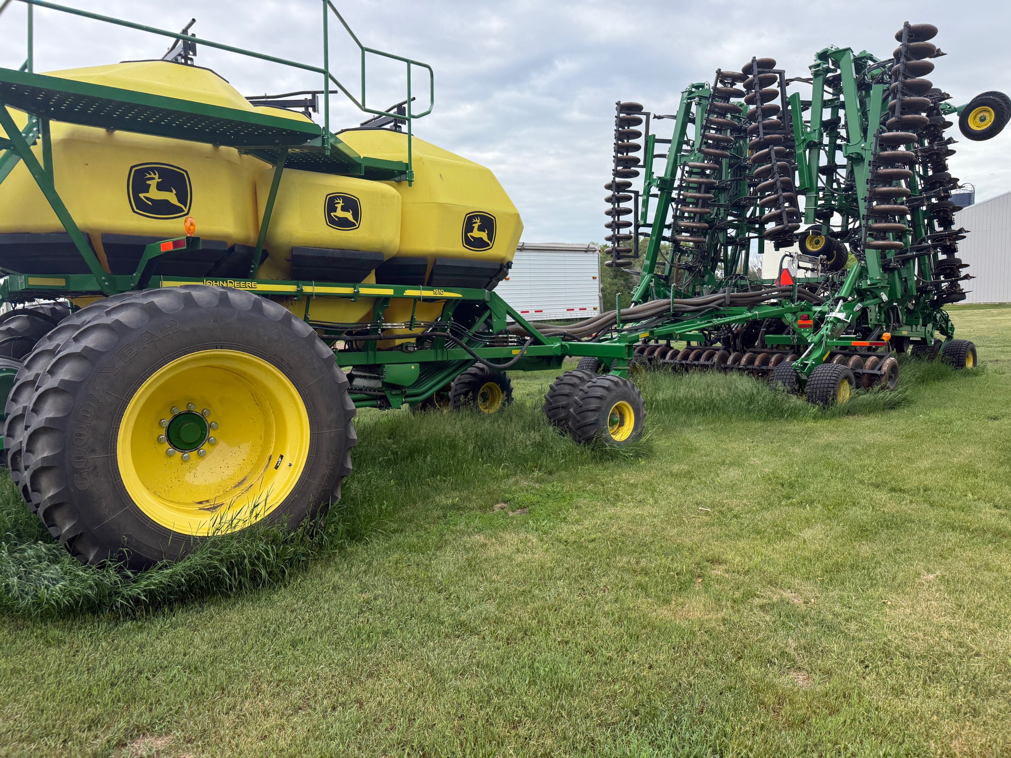 2017 John Deere 1835 Air Drill