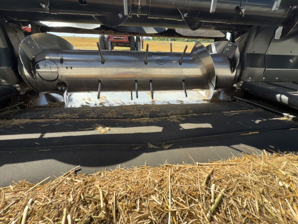 2019 MacDon FD140 Header Combine