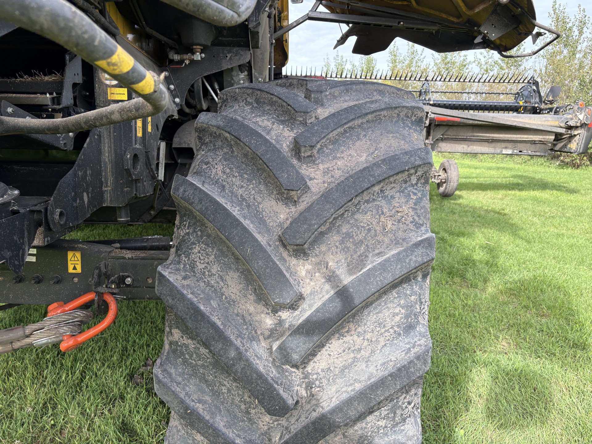 2024 New Holland CR10.90Z Combine