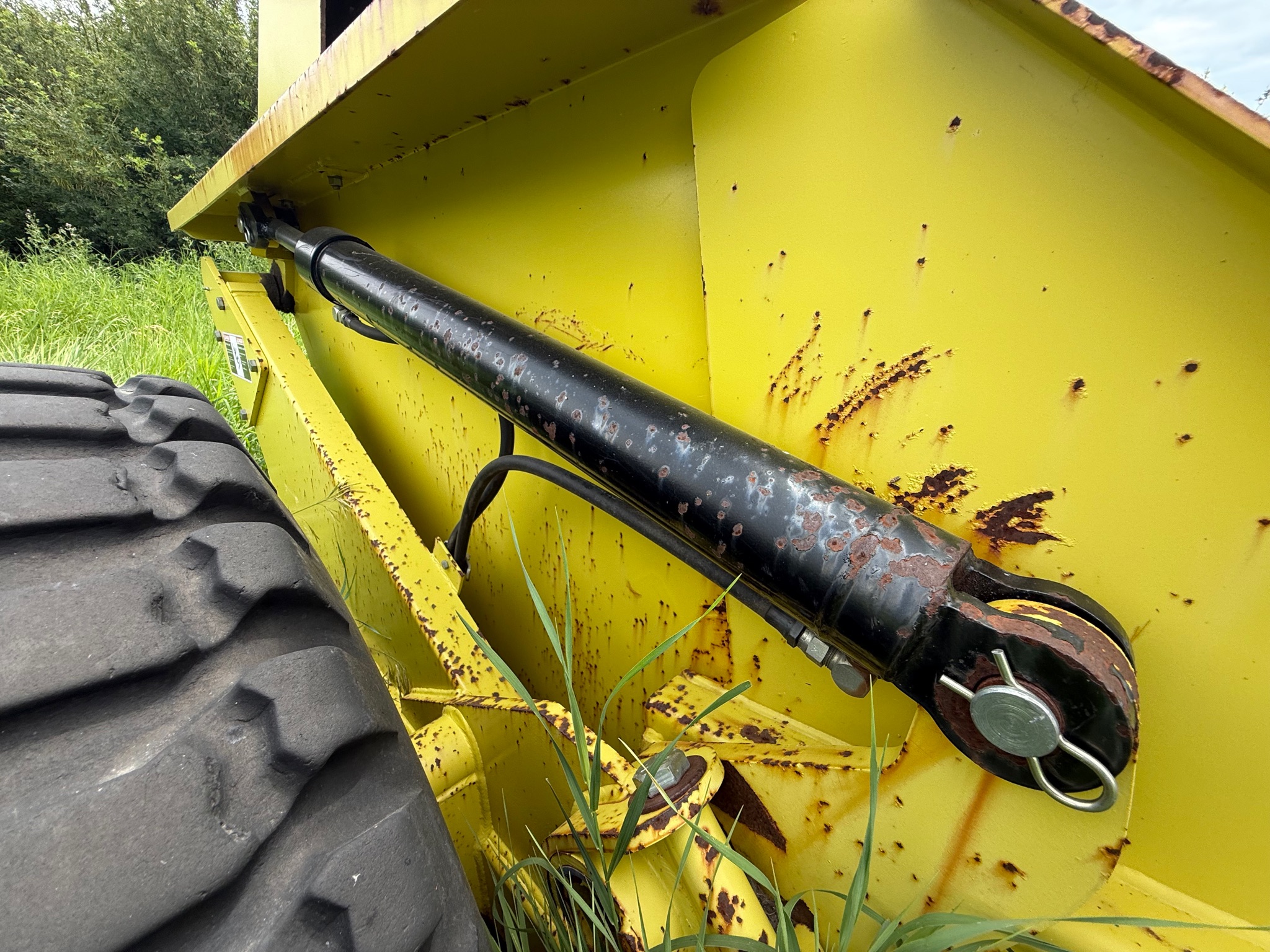 2001 Degelman RP6000 Rock Picker