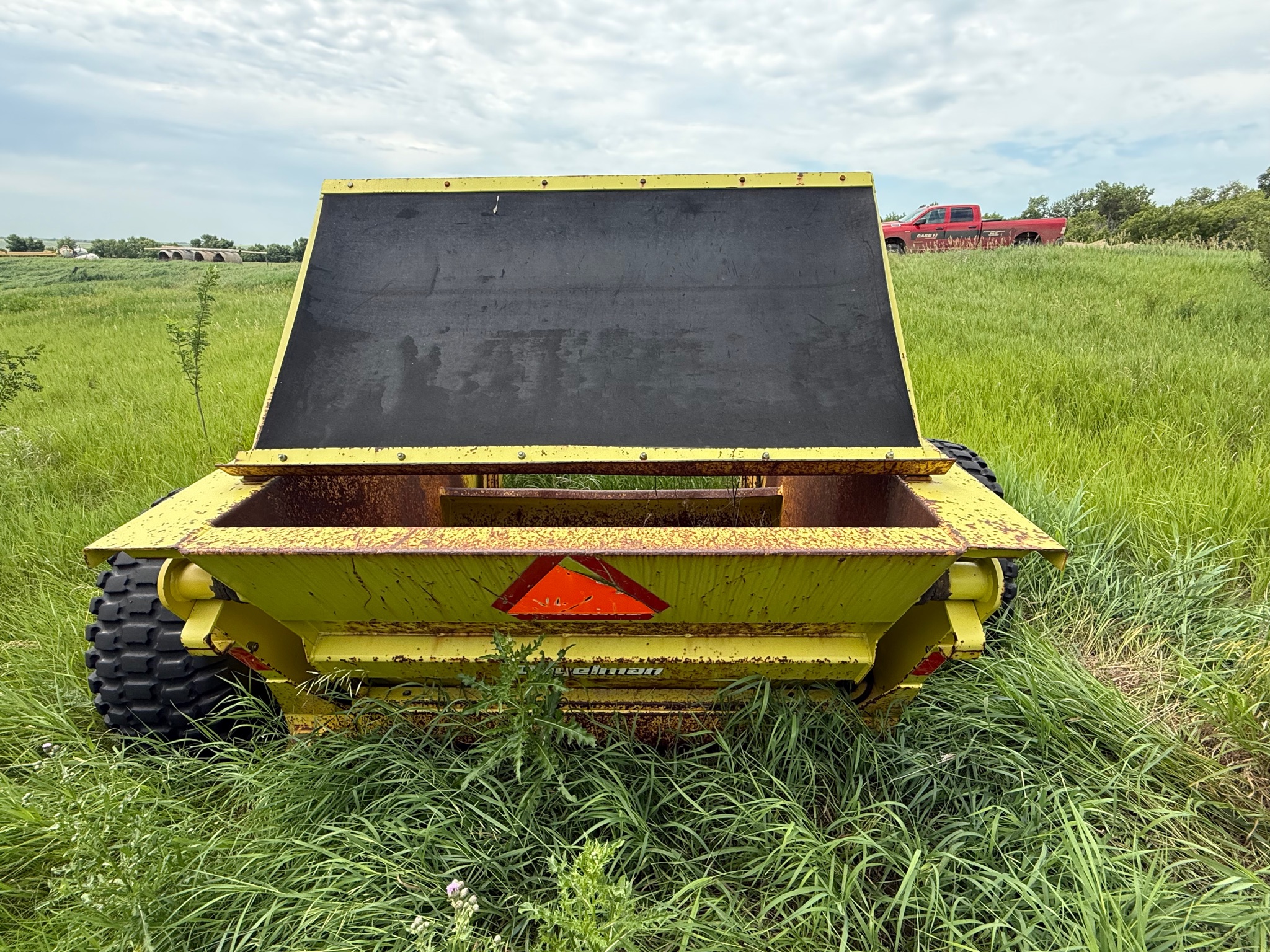 2001 Degelman RP6000 Rock Picker