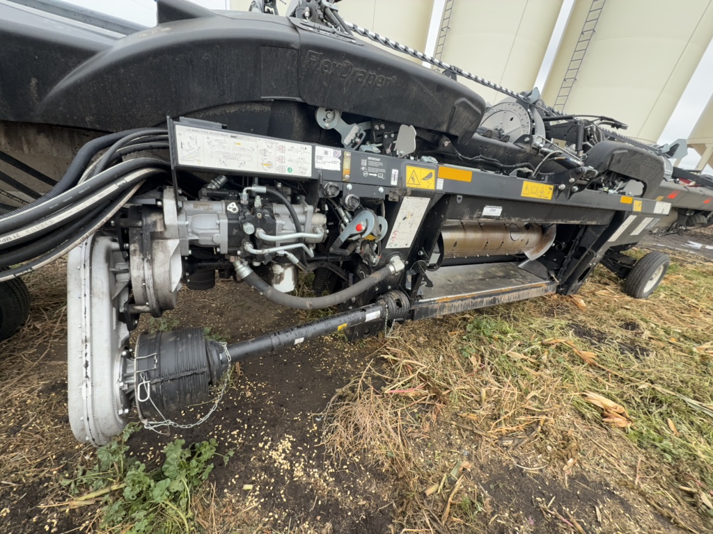 2023 MacDon FD240 Header Combine