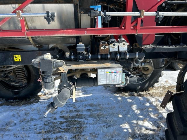 2000 Case IH SPX4260 Sprayer/High Clearance