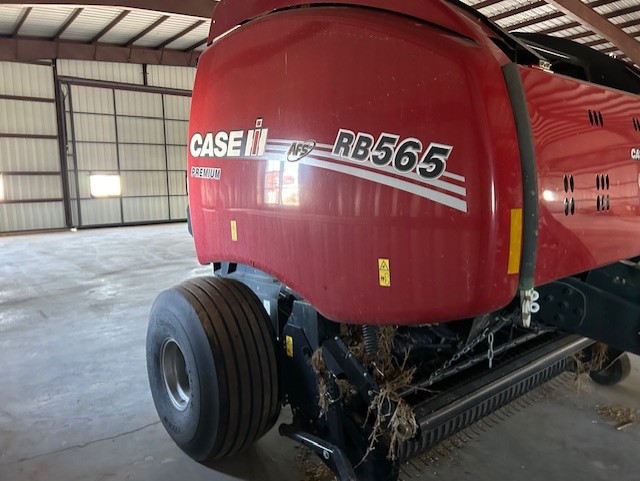 2022 Case IH RB565 Baler/Round