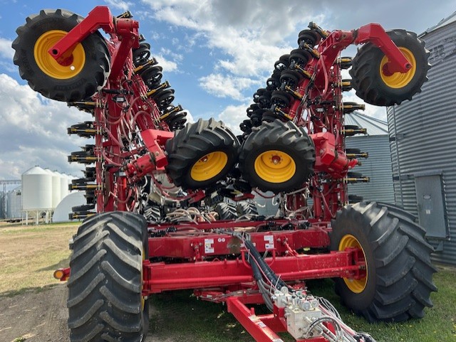 2024 Bourgault 3720-70/91300 Air Drill