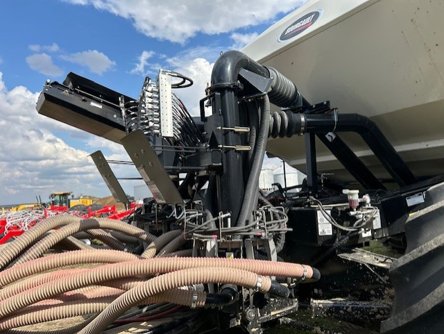 2024 Bourgault 3720-70/91300 Air Drill