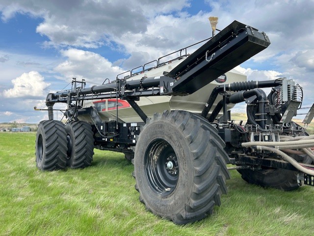 2024 Bourgault 3720-70/9950 Air Drill