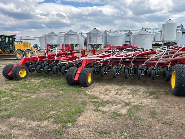 2024 Bourgault 3720-70/91300 Air Drill