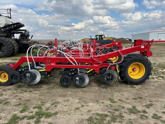 2024 Bourgault 3720-70/91300 Air Drill