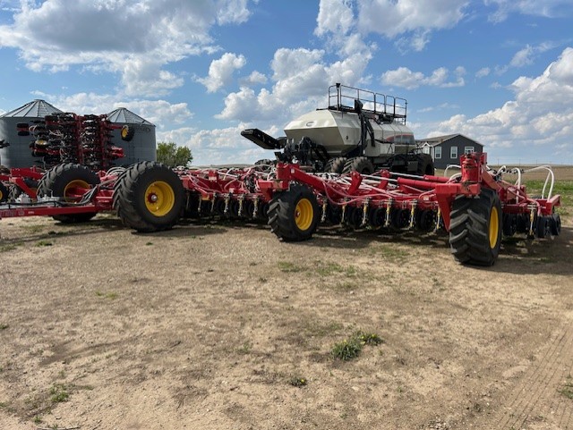 2024 Bourgault 3720-70/91300 Air Drill