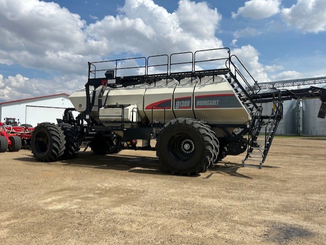 2024 Bourgault 3720-70/91300 Air Drill