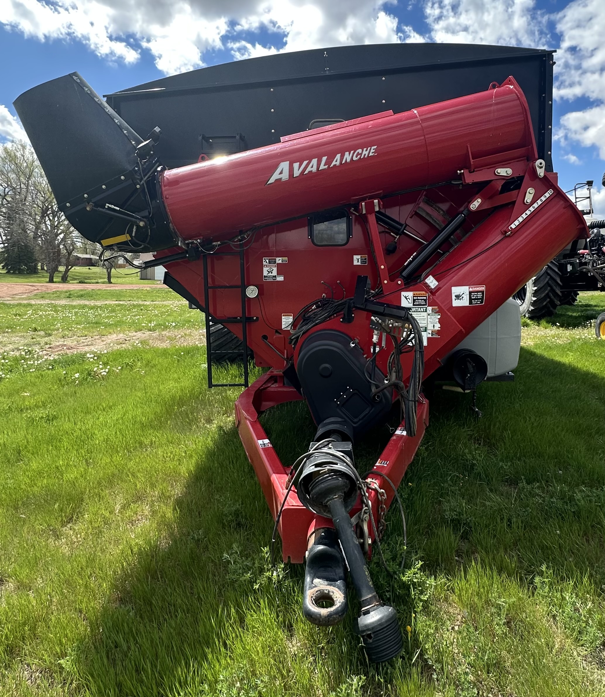 2021 Brent 2596 Grain Cart