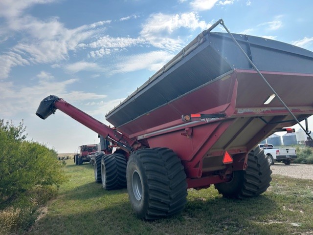 2019 Brent V1300 Grain Cart