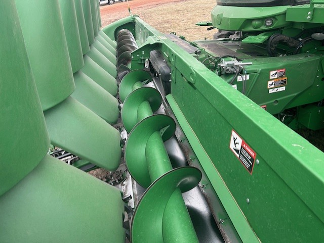 2014 John Deere 612C Header Corn Head