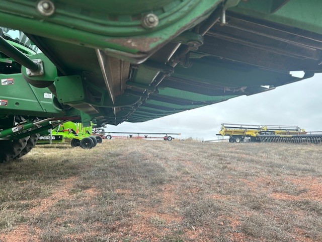 2014 John Deere 612C Header Corn Head