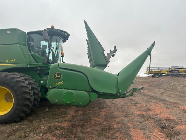 2014 John Deere 612C Header Corn Head