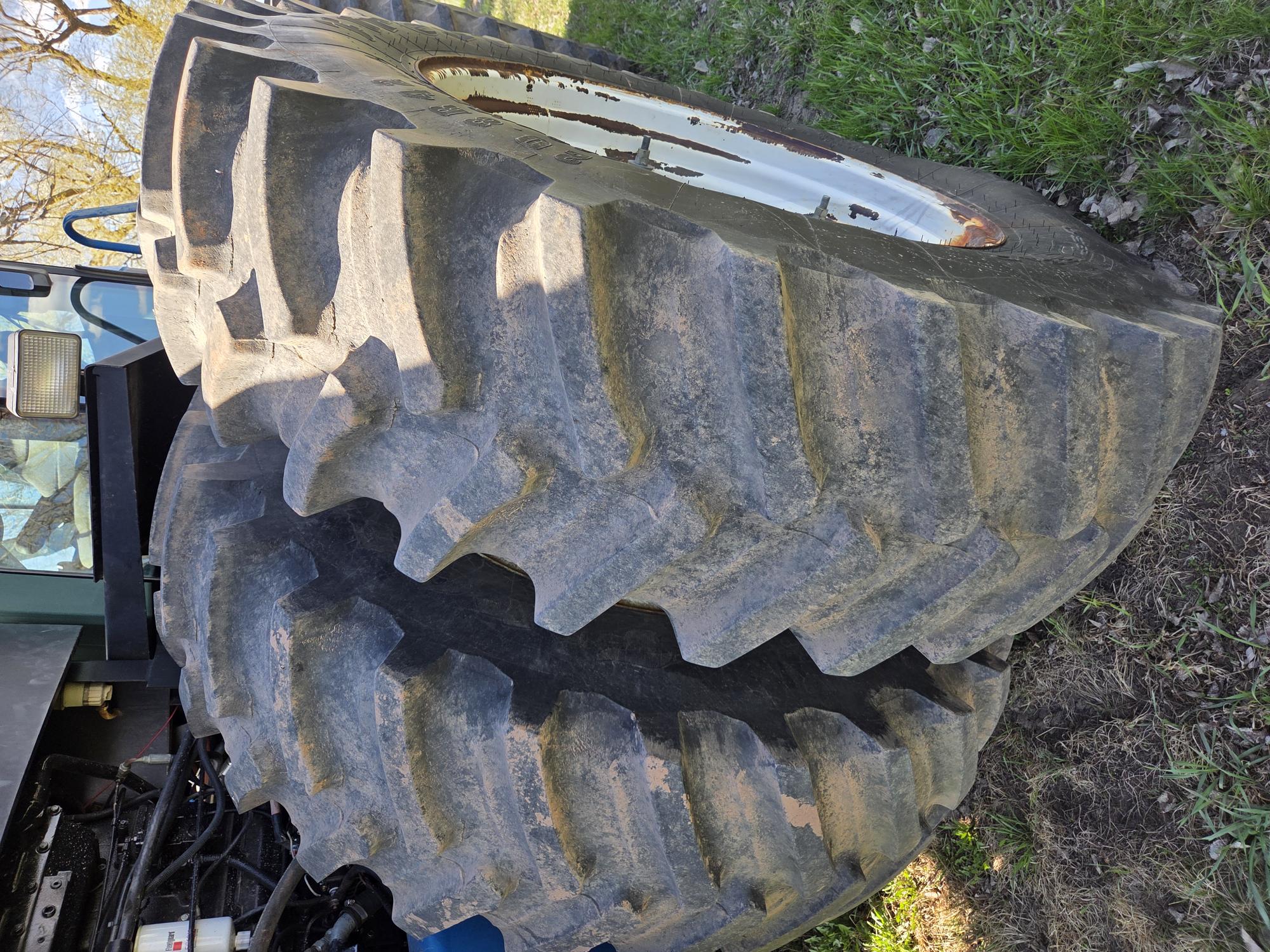 1996 New Holland 9682 Tractor