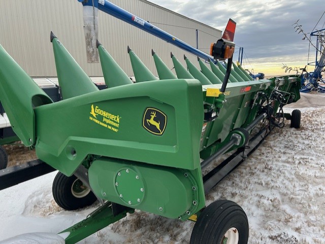 2021 John Deere C12R Header Corn Head