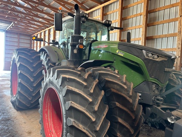 2020 Fendt 1050 Tractor