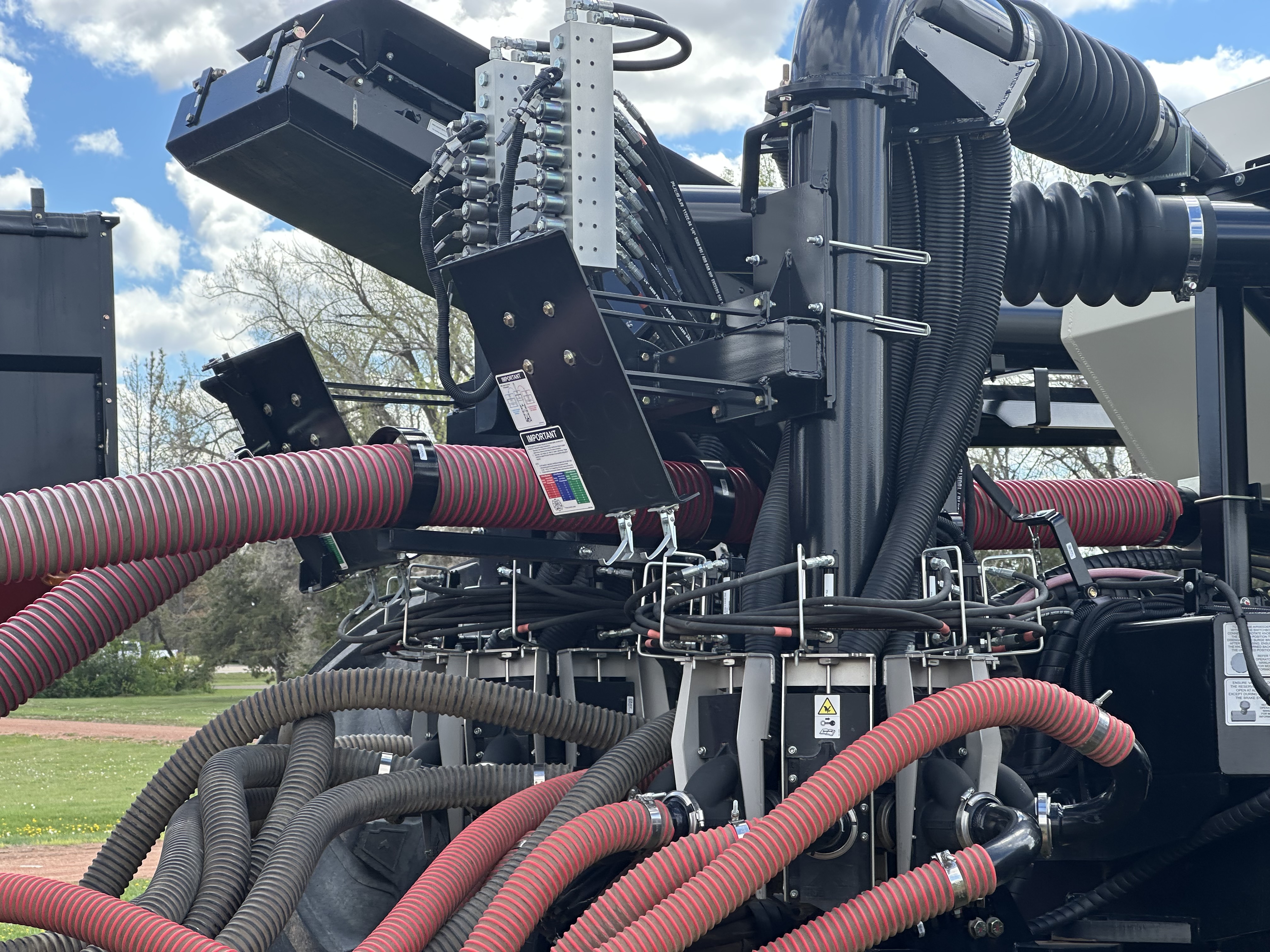 2025 Bourgault 3820 Air Drill