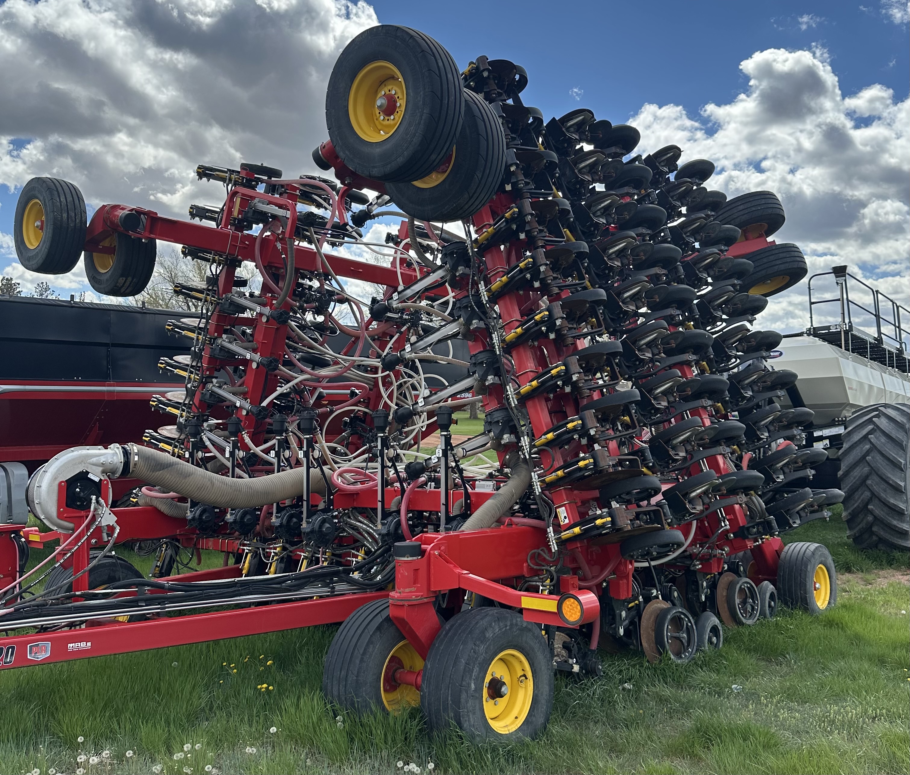2025 Bourgault 3820 Air Drill