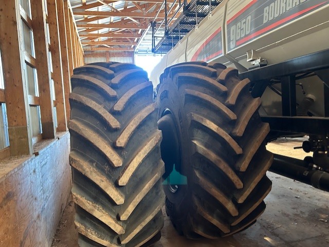 2025 Bourgault 3820 Air Drill