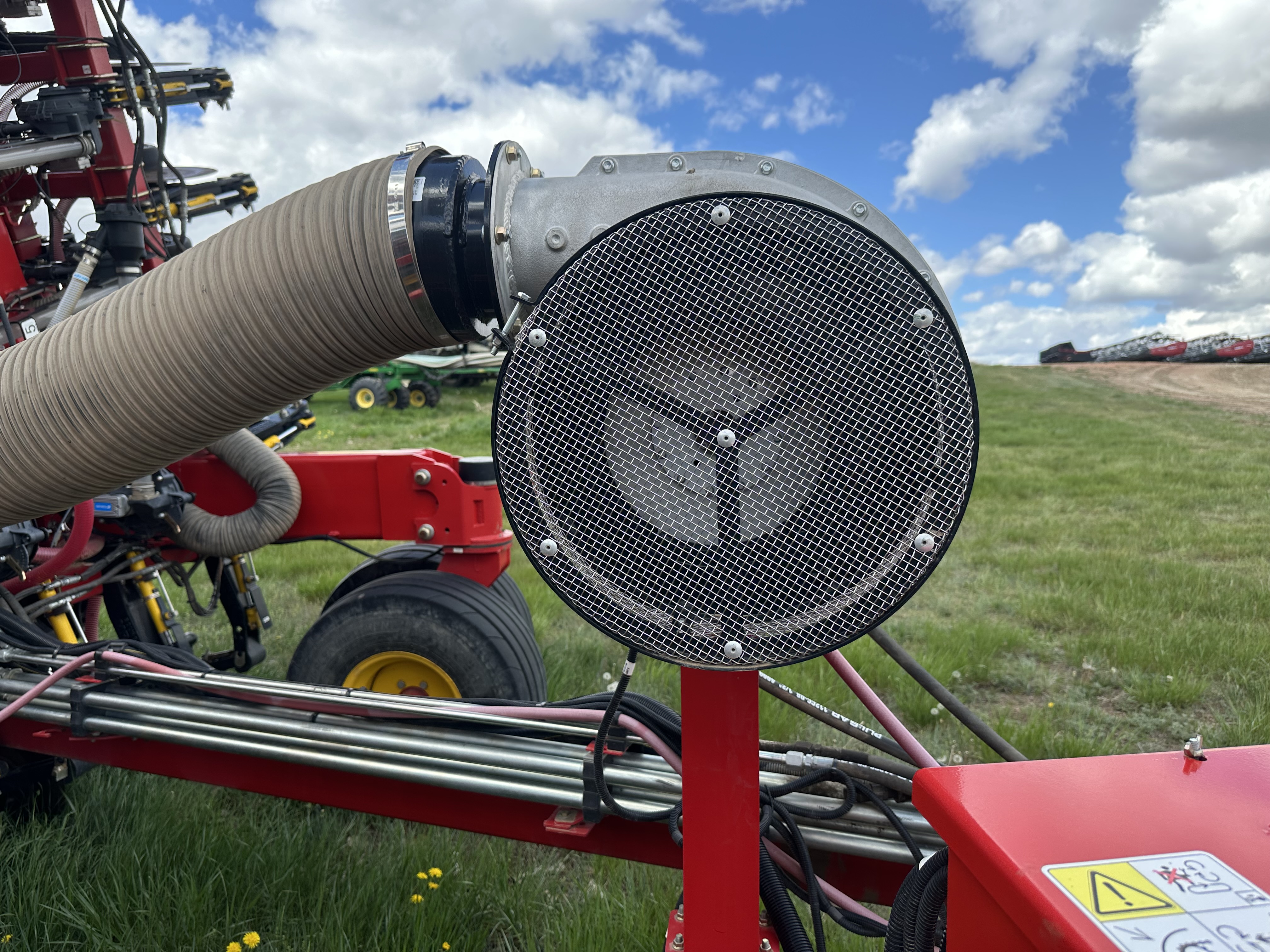 2025 Bourgault 3820 Air Drill
