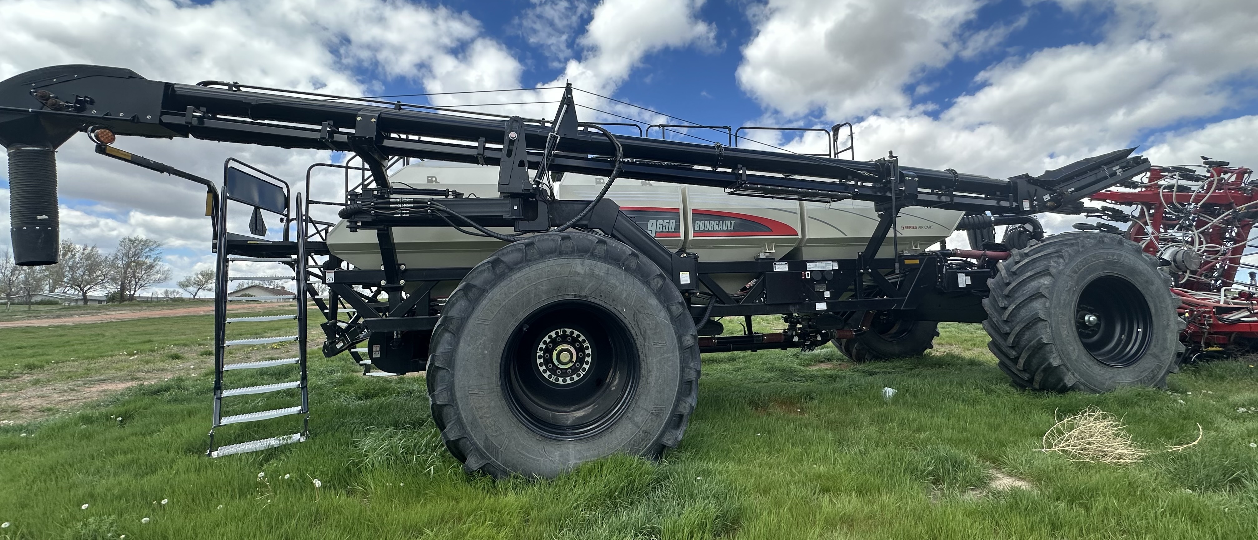 2025 Bourgault 3820 Air Drill
