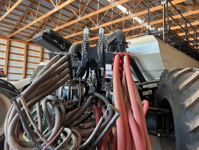 2025 Bourgault 3820 Air Drill