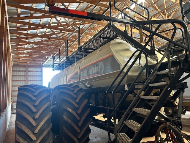 2025 Bourgault 3820 Air Drill