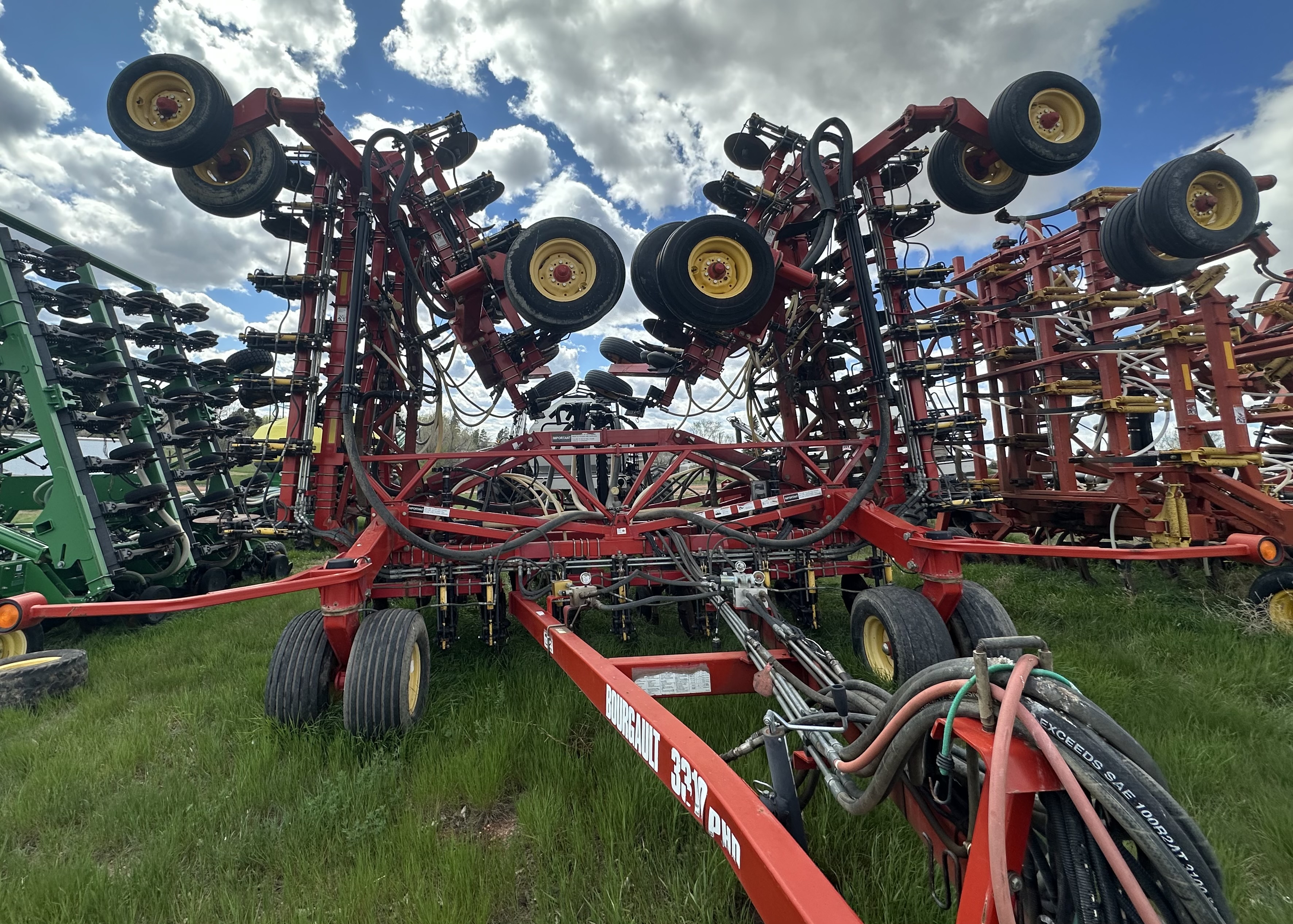 2009 Bourgault 3310 Air Drill