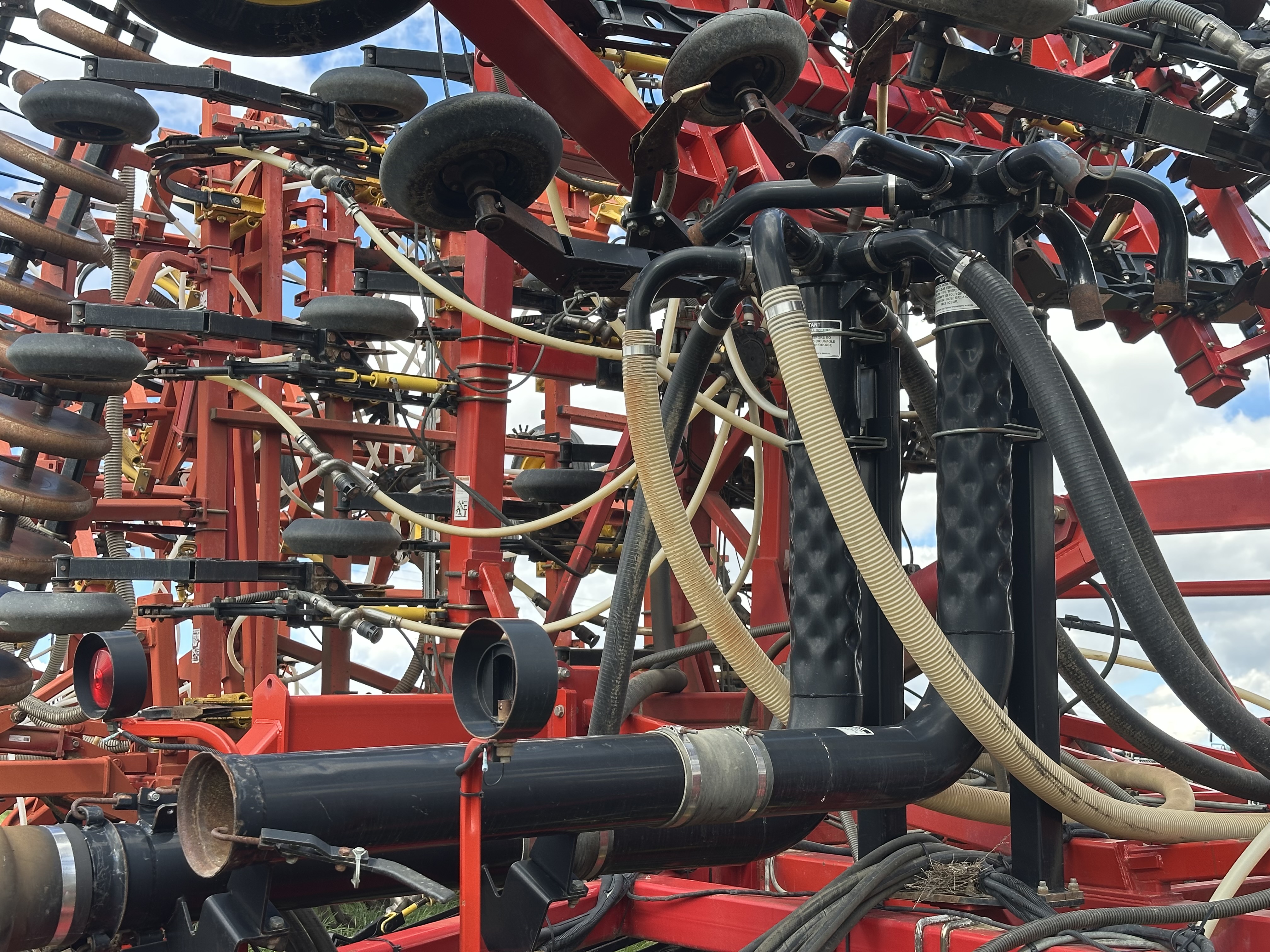 2009 Bourgault 3310 Air Drill