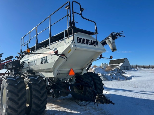 2009 Bourgault 3310 Air Drill