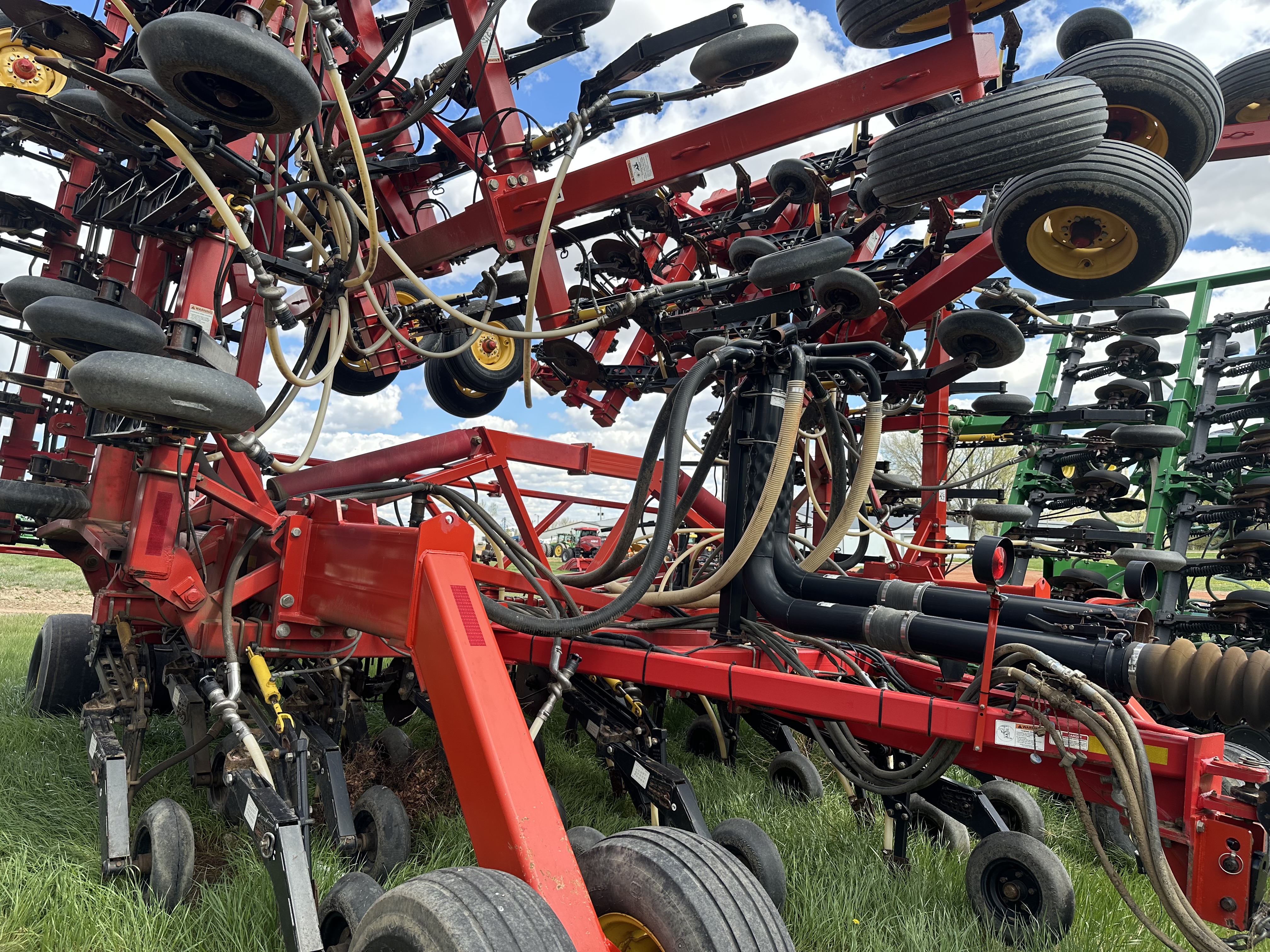 2009 Bourgault 3310 Air Drill
